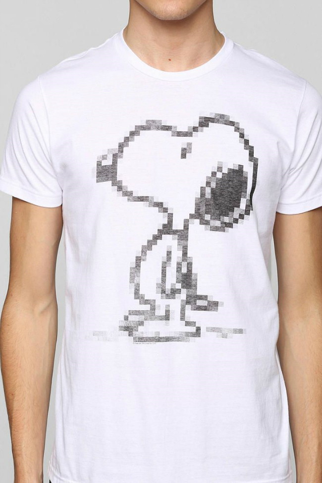 Snoopy T-Shirt design Urban Outfitters