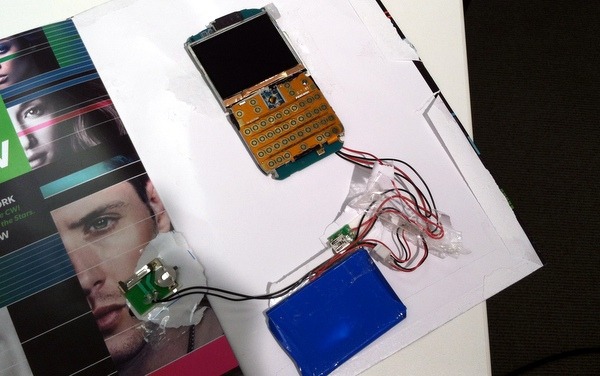 teardown - a complete phone was inserted in the magazine